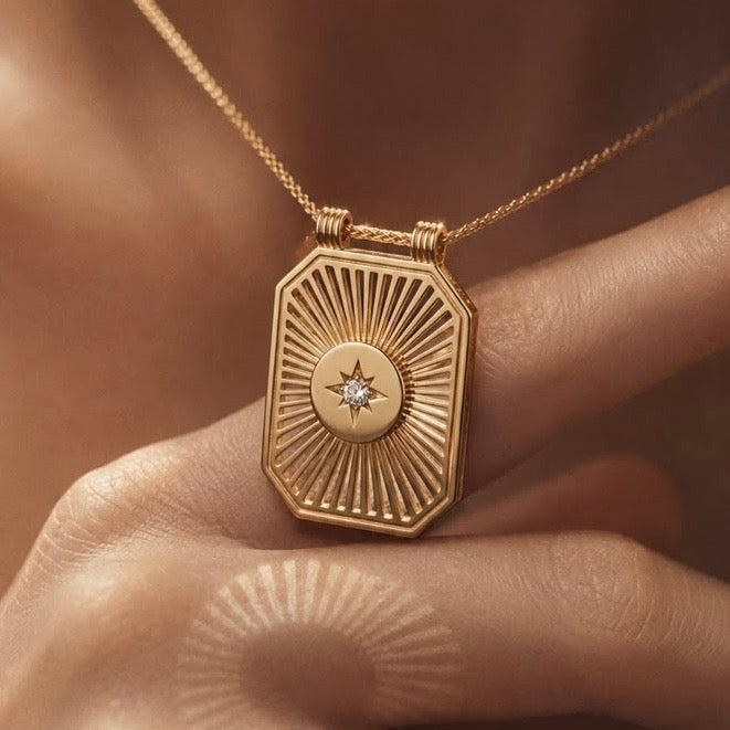 The Invincible - Pin Edition (18K Gold)
