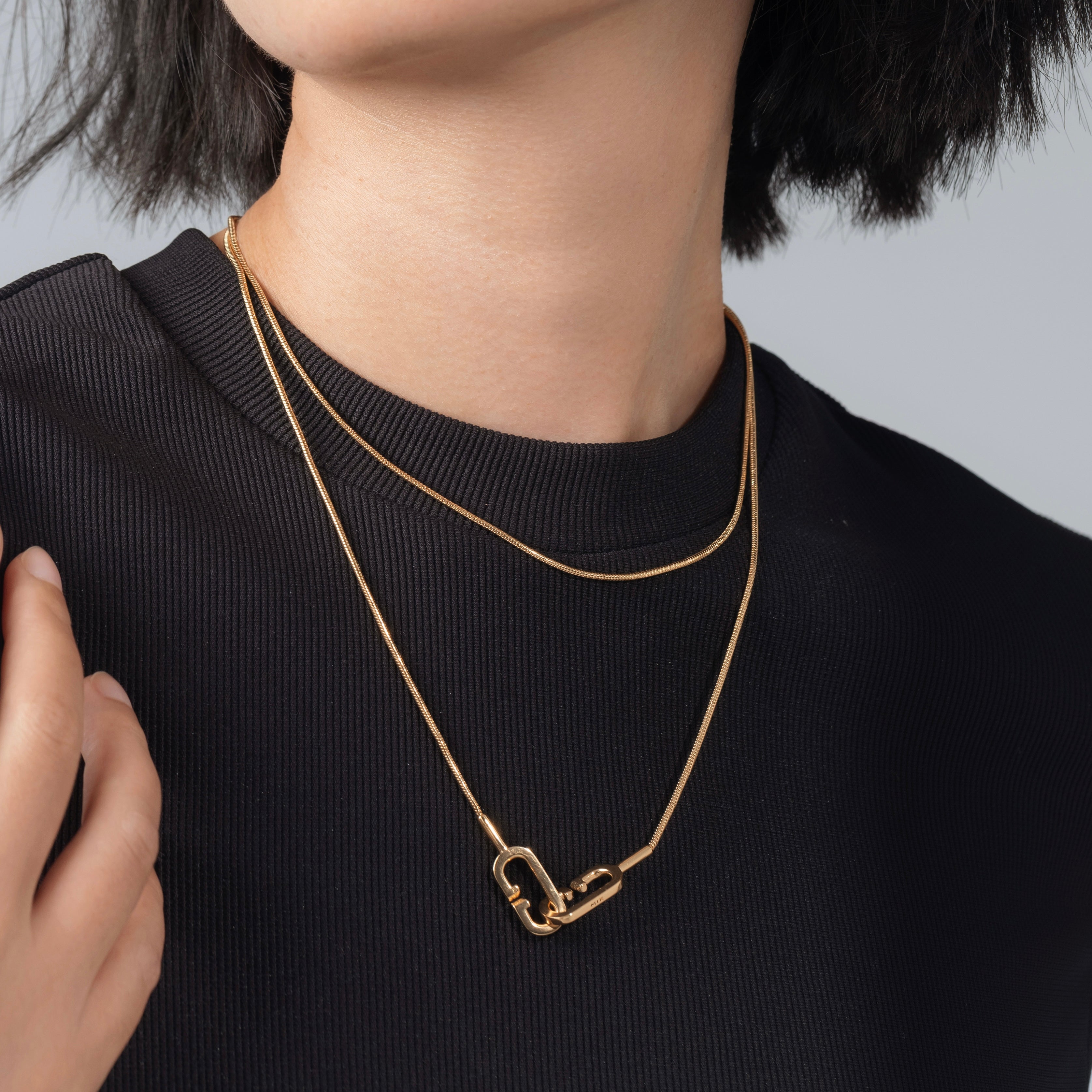 Necklace (G)