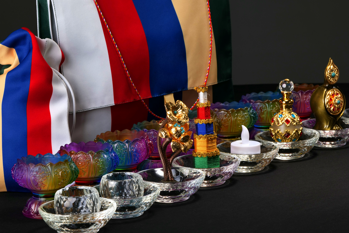 吉祥八宝琉璃供水B2套装｜Crystal Auspicious Eight Offerings Set B2